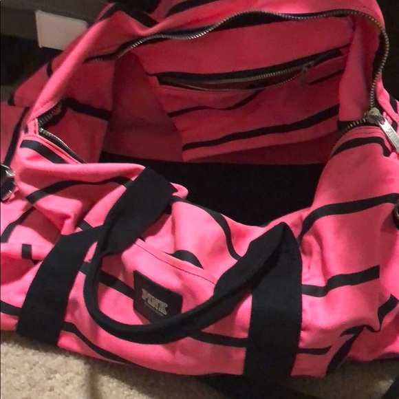 Victoria’s Secret travel duffle - Picture 2 of 2
